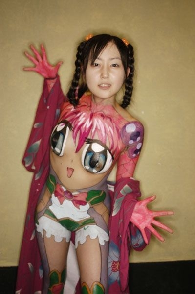 Anime Bodypaint by Makoto Aida 0