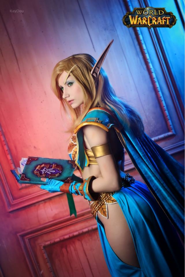 Blood Elf wearing Robes of the Guardian Saint (World of Warcraft) 1
