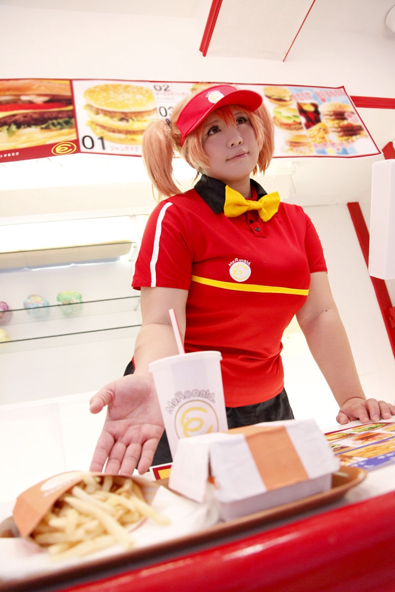 (C84) [mariposa luz de la luna (Chouzuki Maryou)] Gochuumon wa Big Maguro Burger Set desu ne, Tsuika de Chiho wa Ikaga desu ka? (Hataraku Maou-sama!) 26